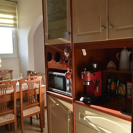 Diotima - Astonishing Seaview Apartman